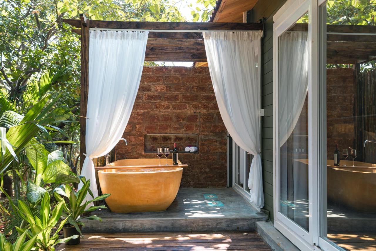 Larisa Resort Ashwem マンドレム エクステリア 写真